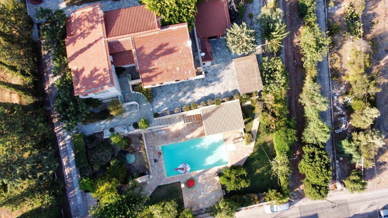 Pool And Sea View * Agia Marina (Attica)